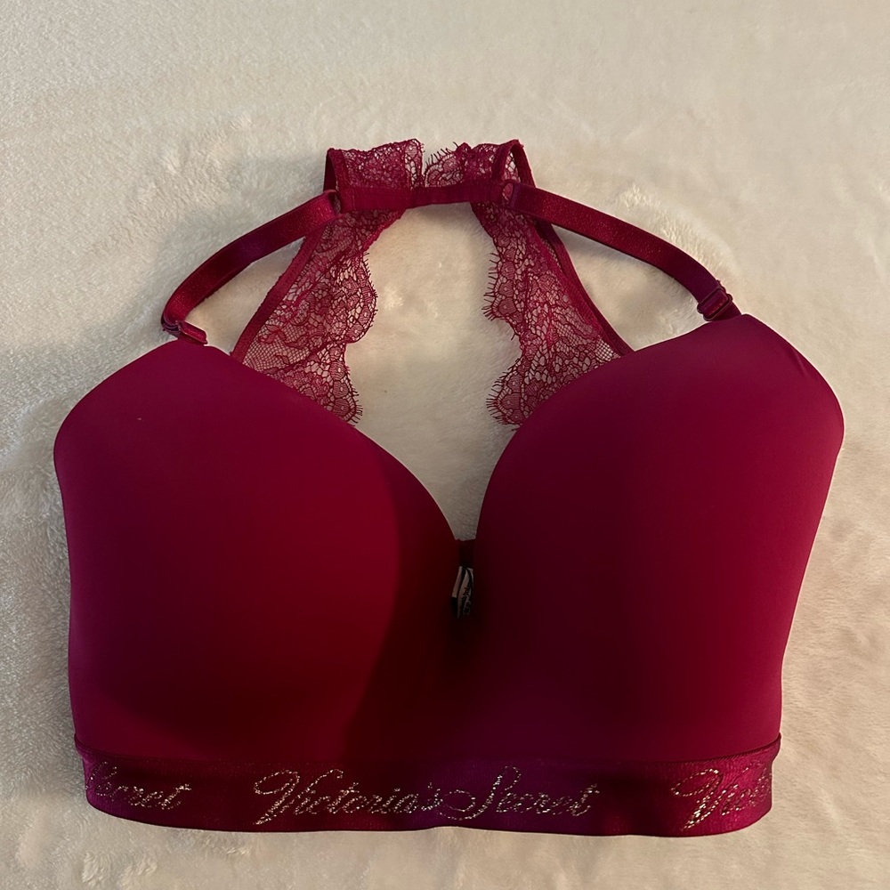 Victoria’s Secret wireless t-shirt bra